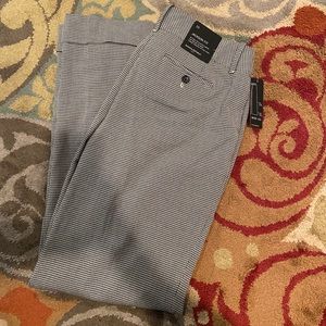 Banana Republic Black and white Pants- Jackson Fit